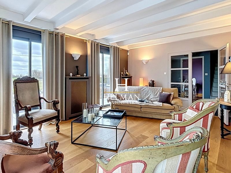 maison-individuelle-9-pieces-2600m2-esquelbecq-flandre-1771500116-VM3477_47_original
