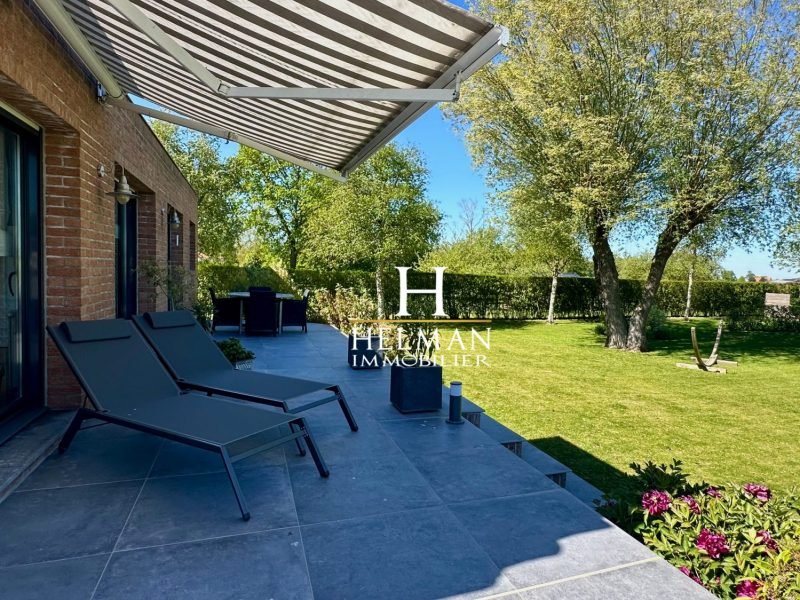 maison-individuelle-9-pieces-2600m2-esquelbecq-flandre-1777568919-VM3477_55_original